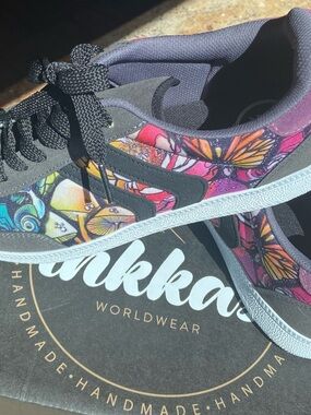 inkkas Butterfly Print Low-Top Sneakers - New in Box / Never Worn.